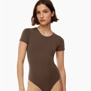 Aritzia contour size small bodysuit